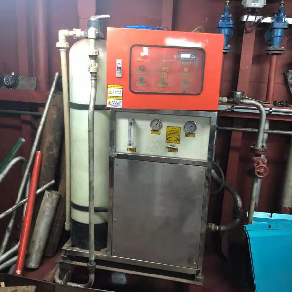 2TPD/5TPD Small RO seawater desalination plant for boat / yacht / marine