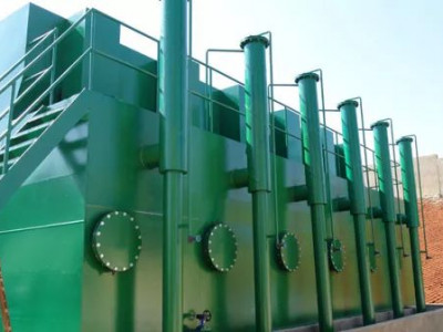 What are the working principles and characteristics of the package sewage treatment plant？