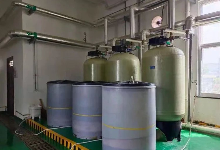 Activated carbon filter